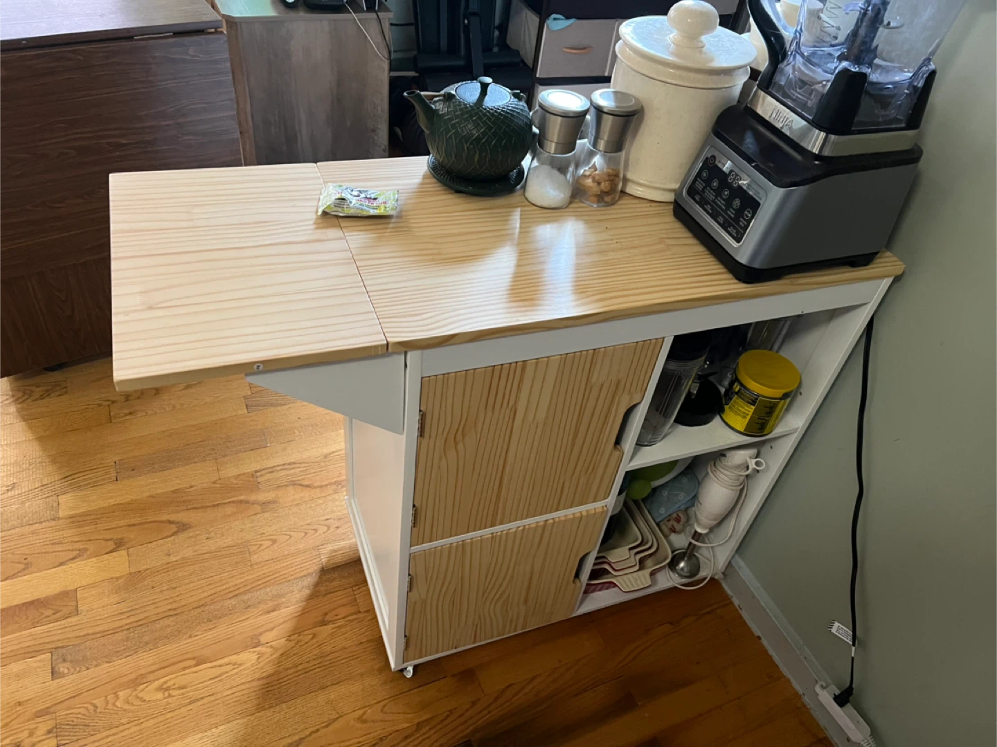 Kitchen Island with Foldable Countertop - photo 2