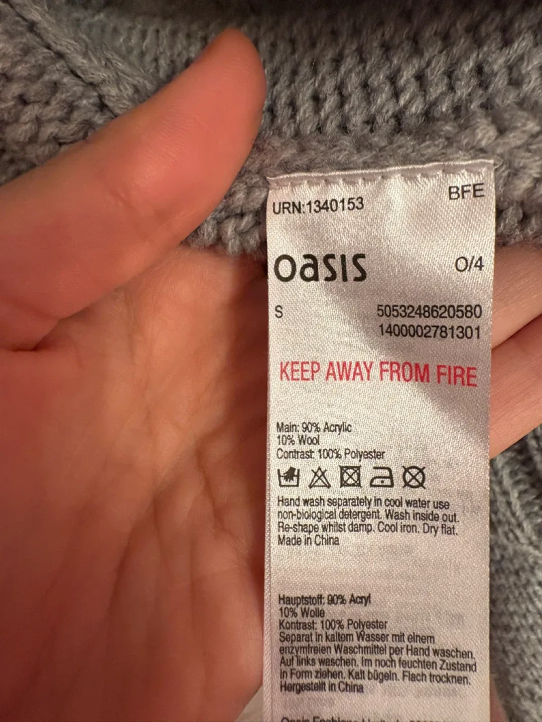 oasis grey/silver cardigan/jacket - S/M image indicator(5)