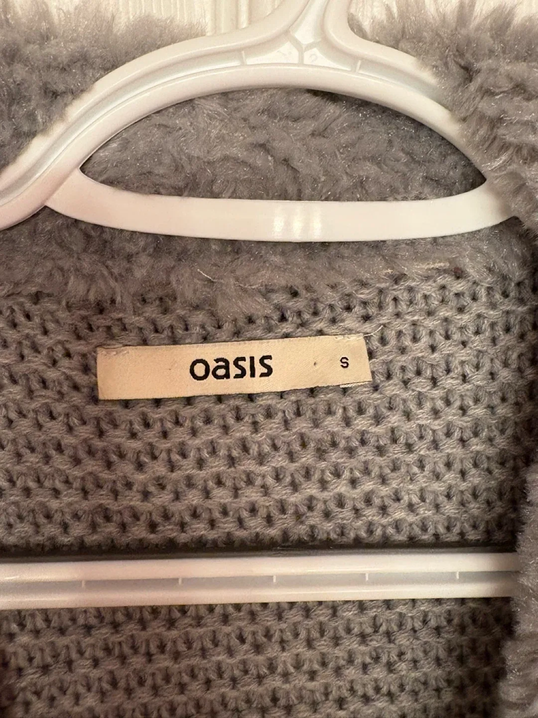 oasis grey/silver cardigan/jacket - S/M image indicator(4)