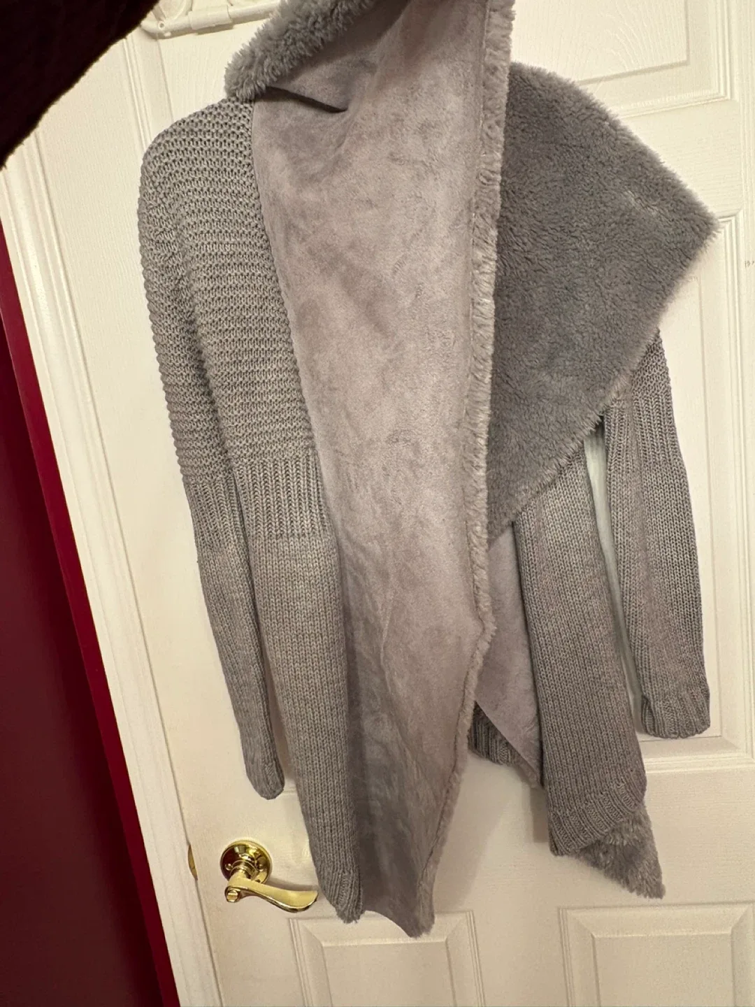 oasis grey/silver cardigan/jacket - S/M image indicator(8)