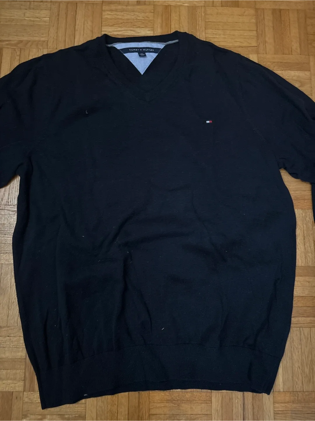 Tommy Hilfiger Black V-Neck Sweater - XXL