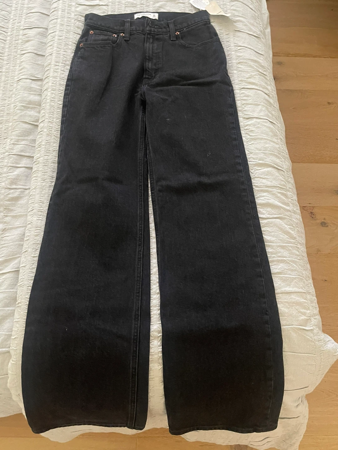 Abercrombie & Fitch High Rise Jeans - Size 24