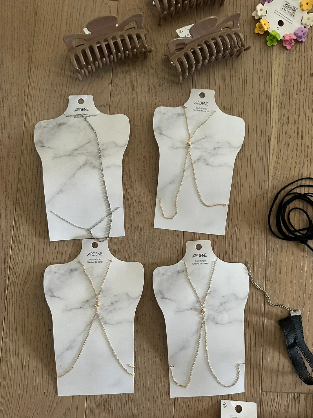 Jewelry & accessories bundle some is new ! image indicator(3)