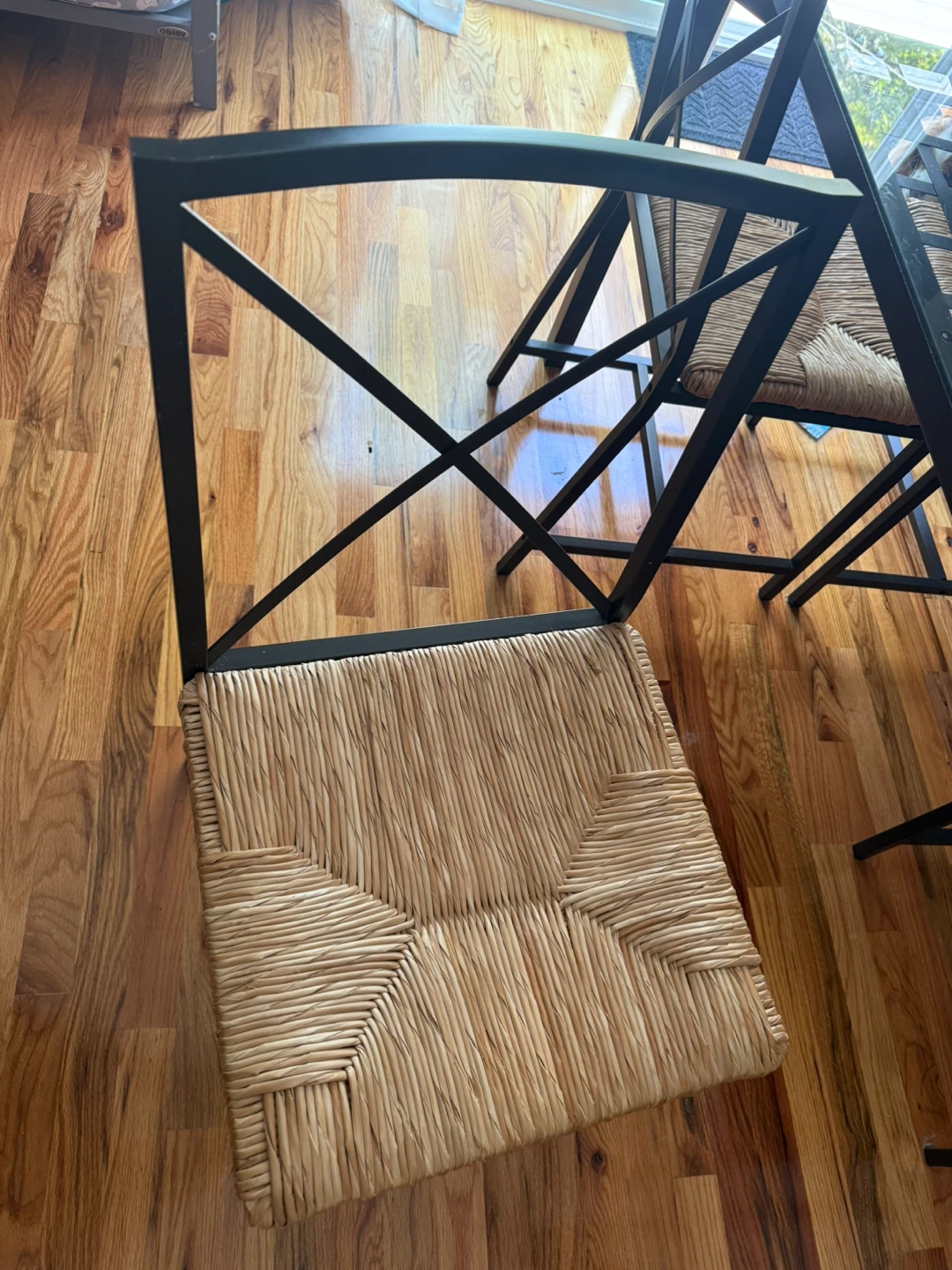 Glass Top Dining Table with 4 Wicker Chairs - photo 2