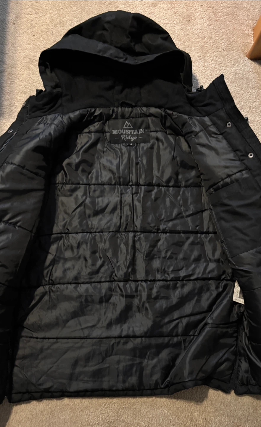 Mountain Ridge Black Winter Jacket - Size L - photo 2