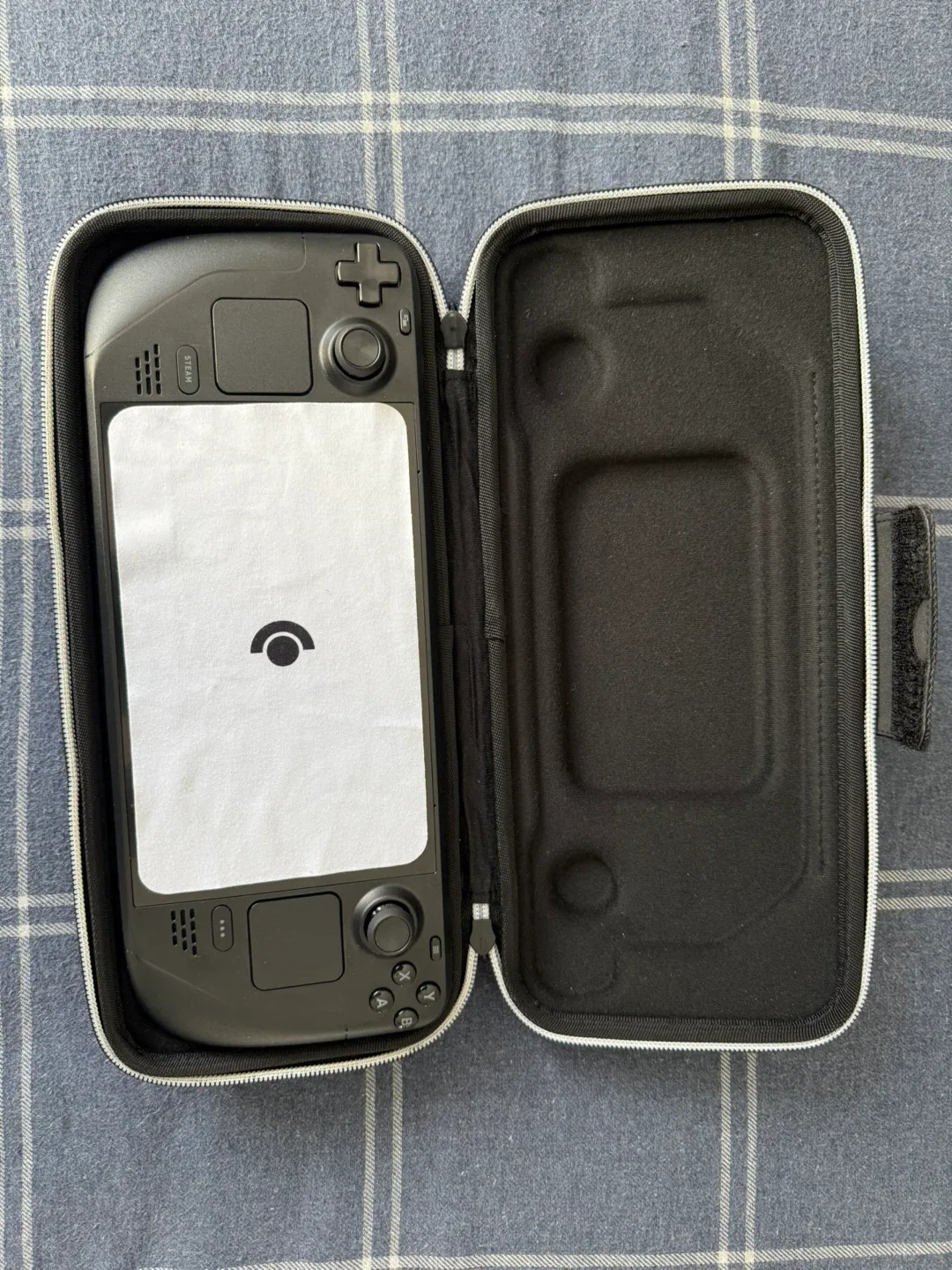 Steam Deck Handheld Game Oled 1TB image indicator(8)