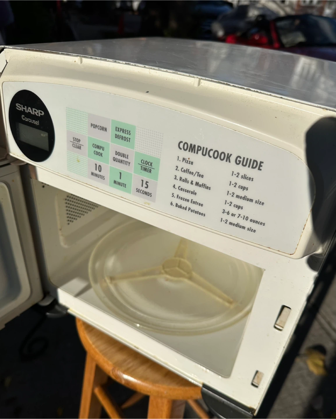 Sharp Carousel Microwave - photo 2