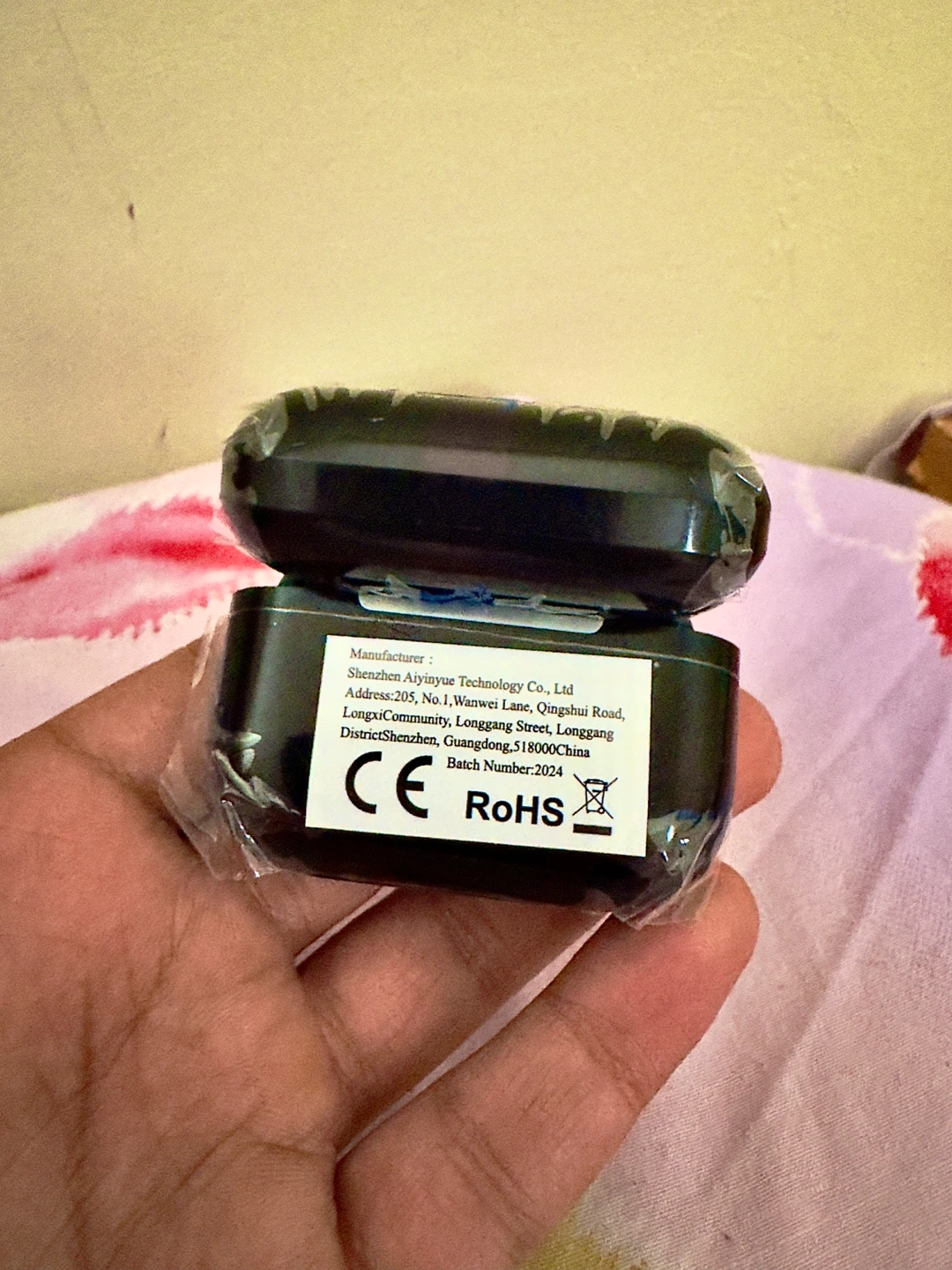Black Wireless Earphones - photo 2