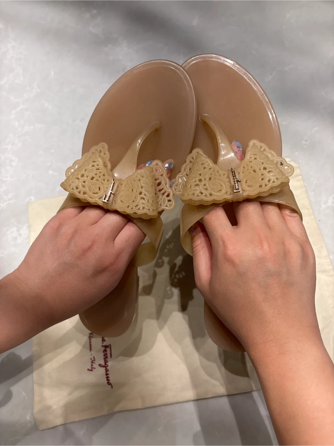 Salvatore Ferragamo Jelly Thong Sandals size 8