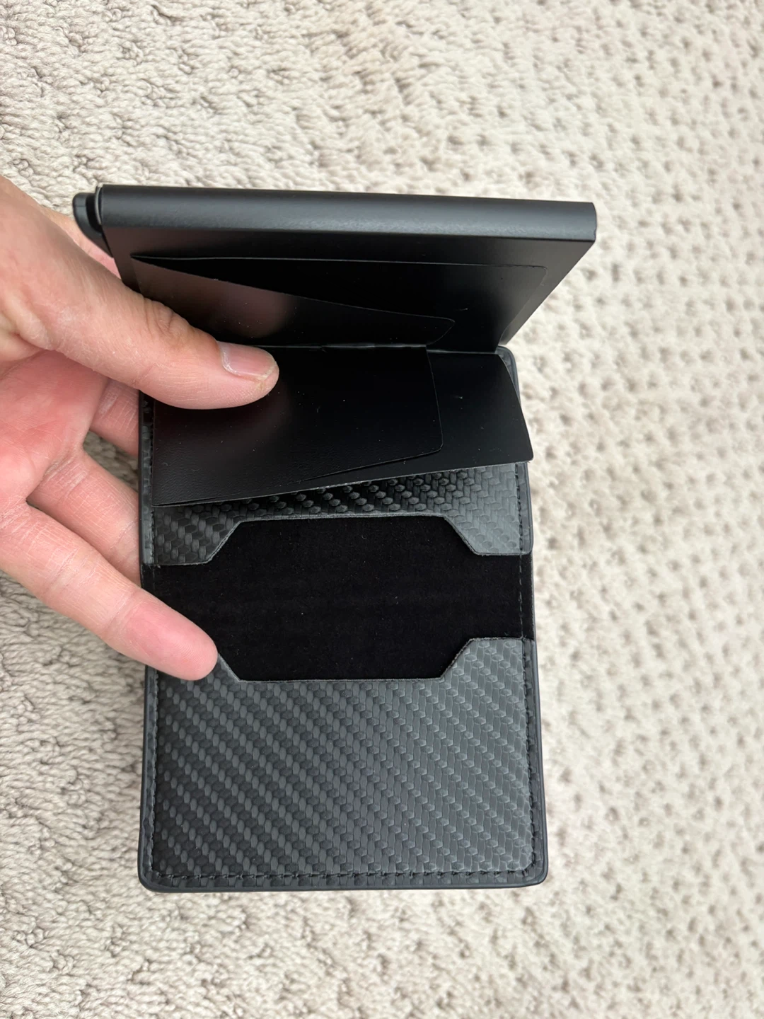 Brand new Carbon Fiber Pop-Up Wallet - photo 3