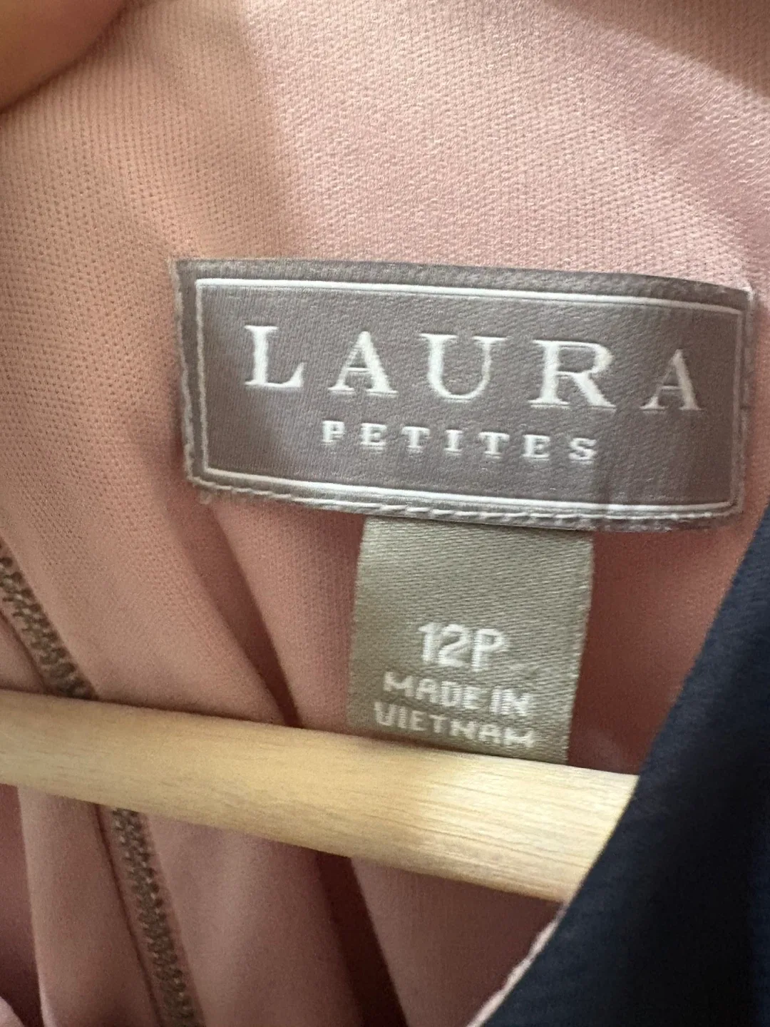 Laura Petites Floral Dress - Size 12P image indicator(2)