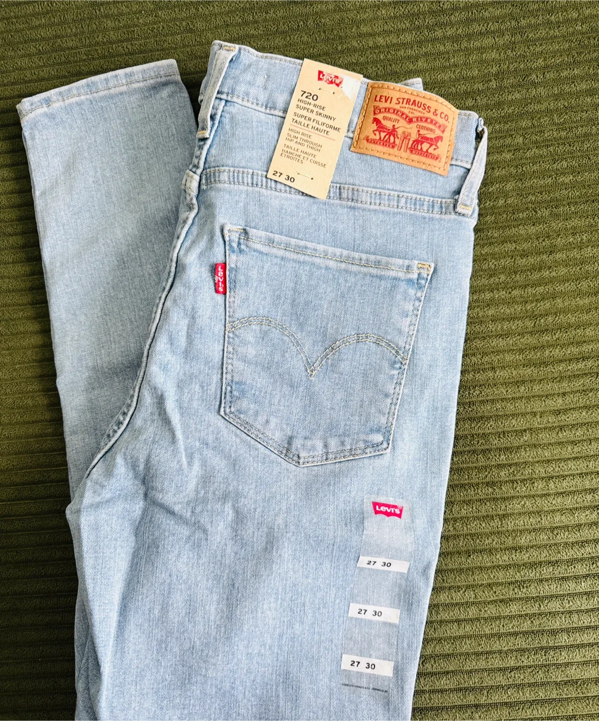 Levi’s Women’s 720 Super Skinny Jeans – Brand New With Tags image indicator(8)