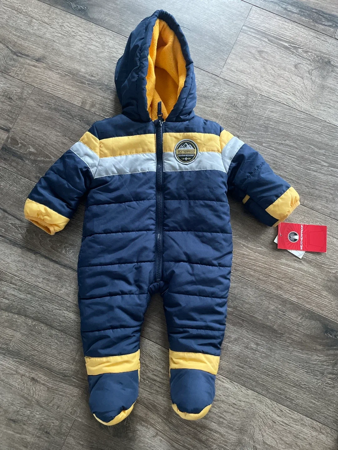 Infant Snowsuit: 6-9M