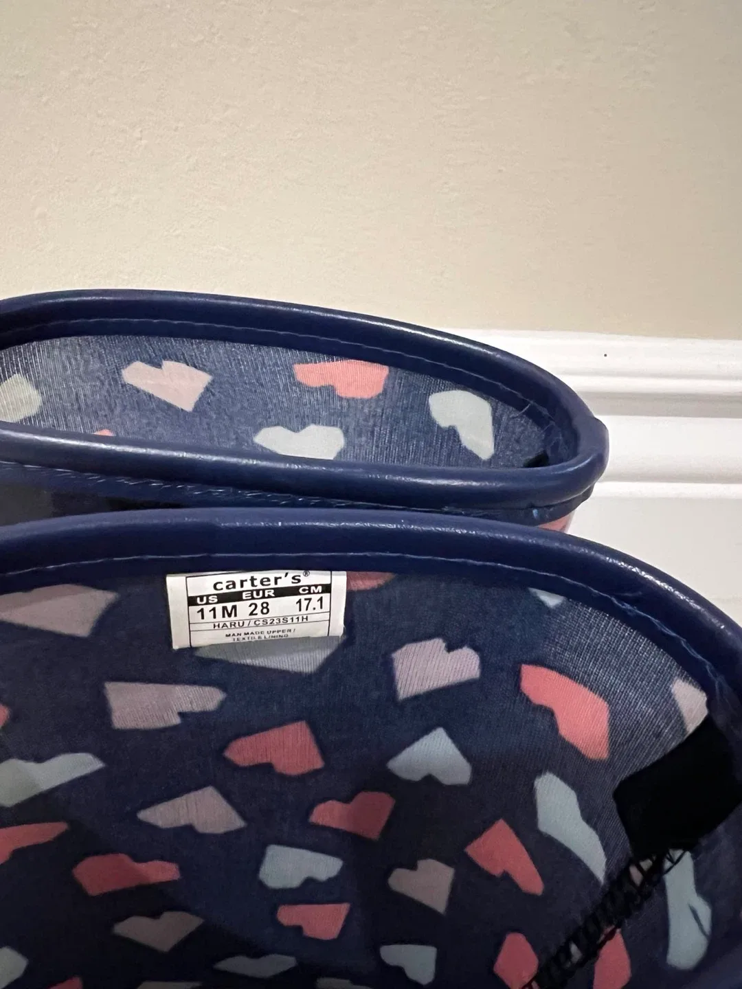 Carter's Rain Boots - Size 11M image indicator(2)