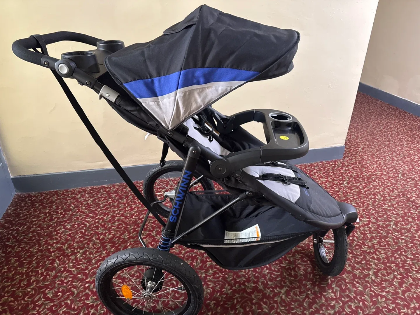 Schwinn Jogging Stroller - Great Condition! image indicator(3)