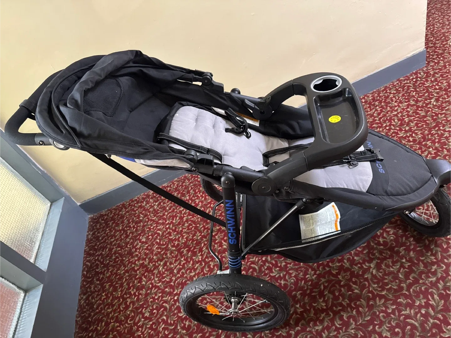 Schwinn Jogging Stroller - Great Condition! image indicator(2)
