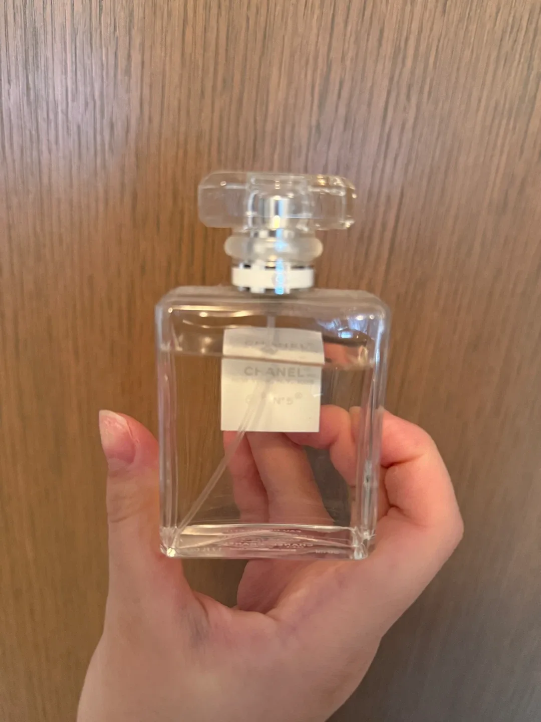 Chanel N°5 L'EAU Perfume image indicator(2)