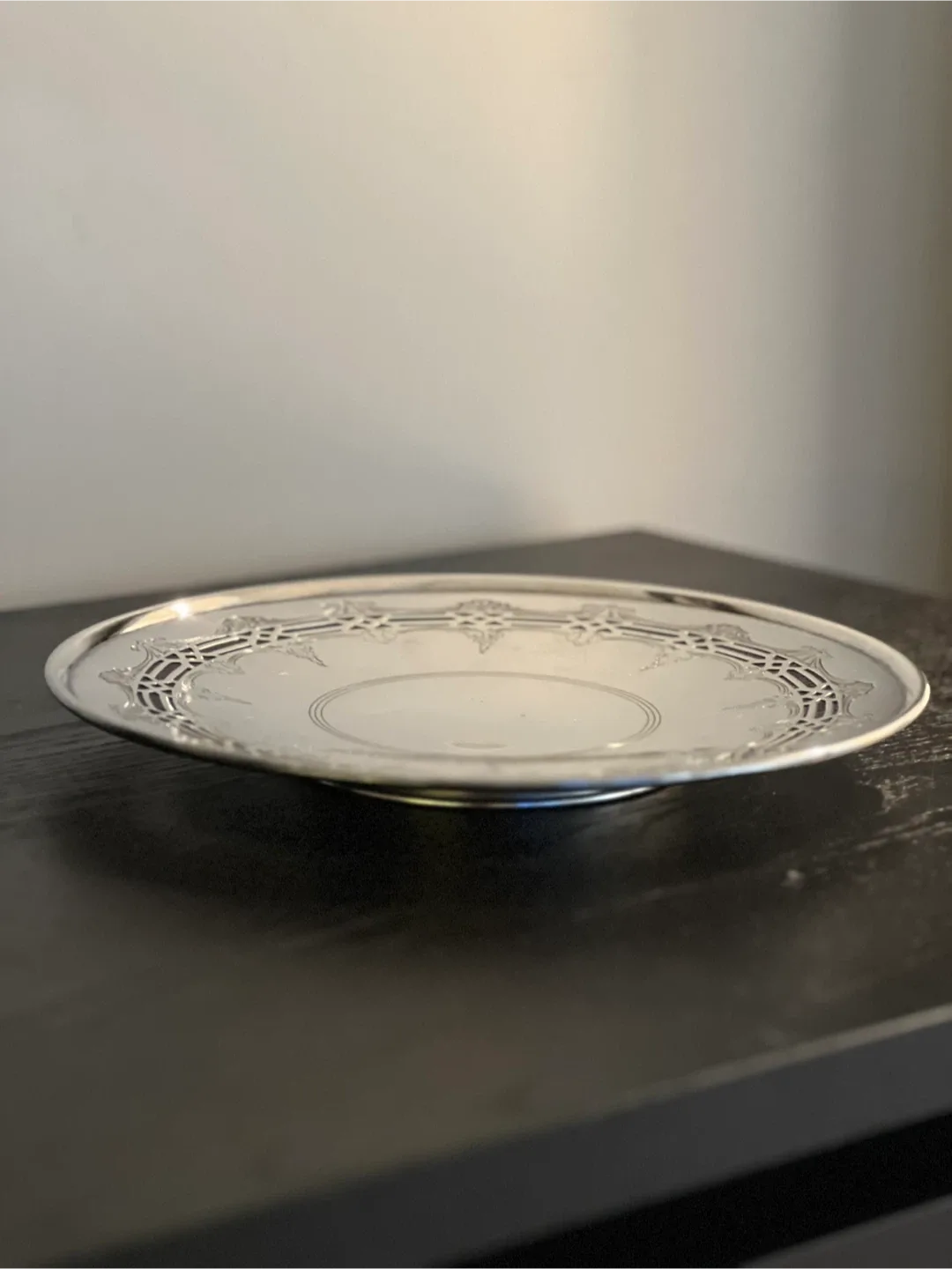 Vintage Benedict 1101 Silver Plated Pierced Plate image indicator(2)