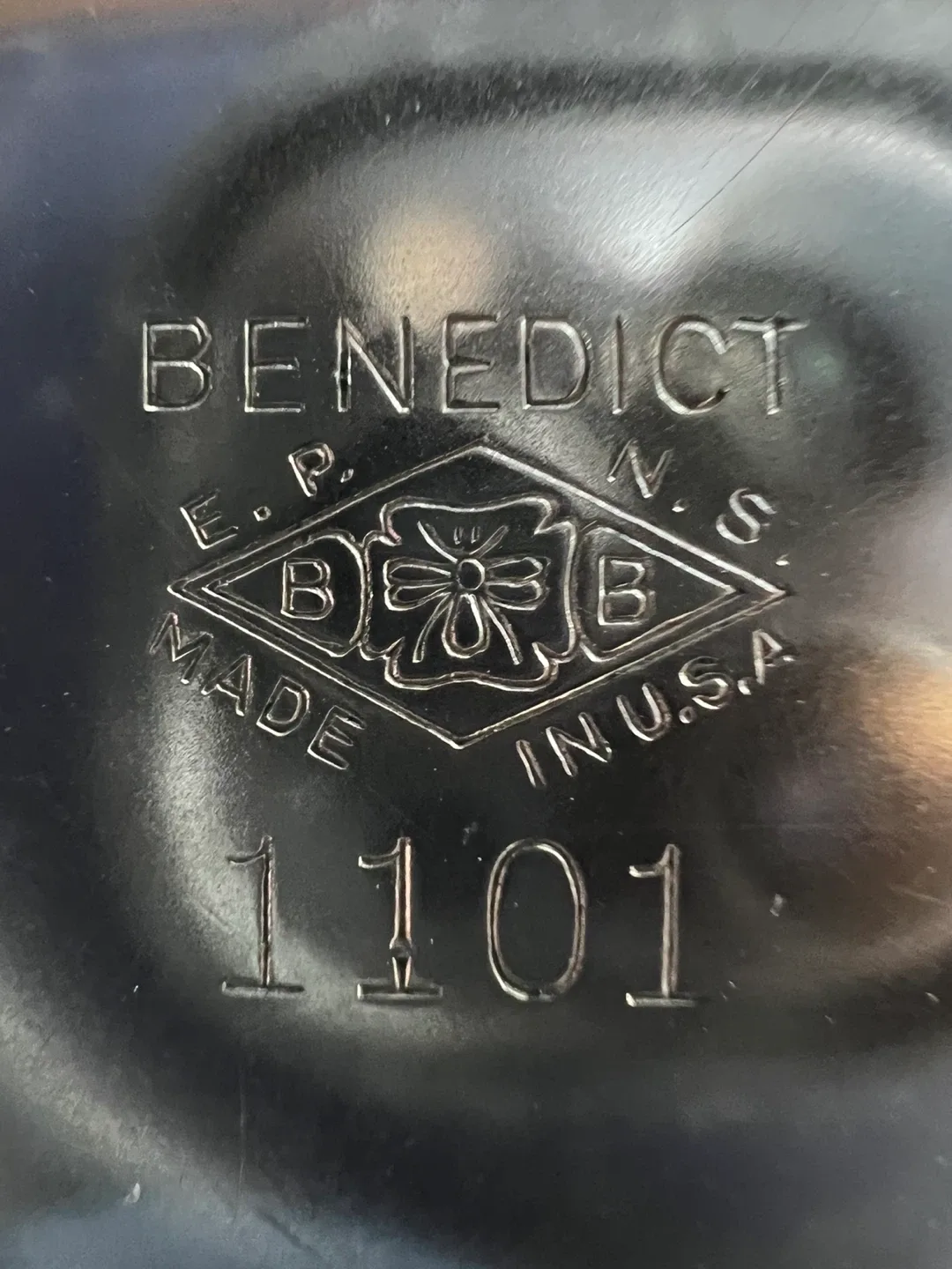 Vintage Benedict 1101 Silver Plated Pierced Plate image indicator(4)