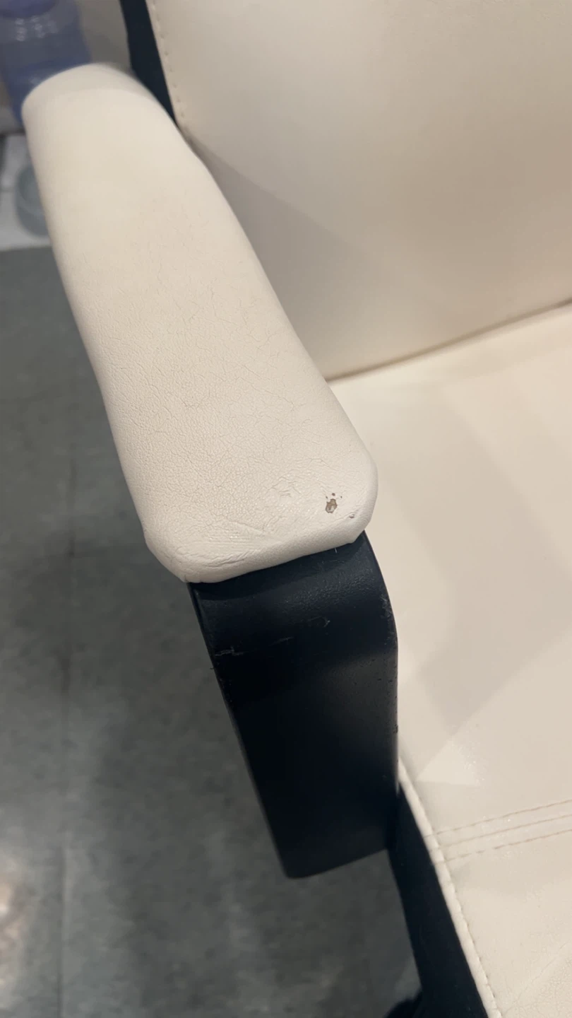 White swivel desk chair office chair - photo 4