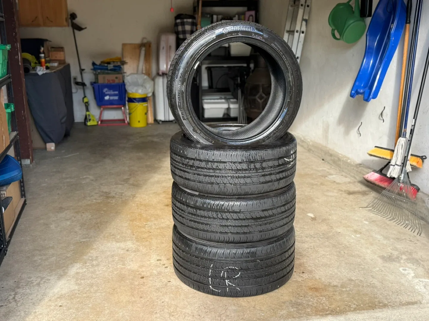 4x Continental ProContact RX Tires 285/40R20 All Season 90%Tread image indicator(5)