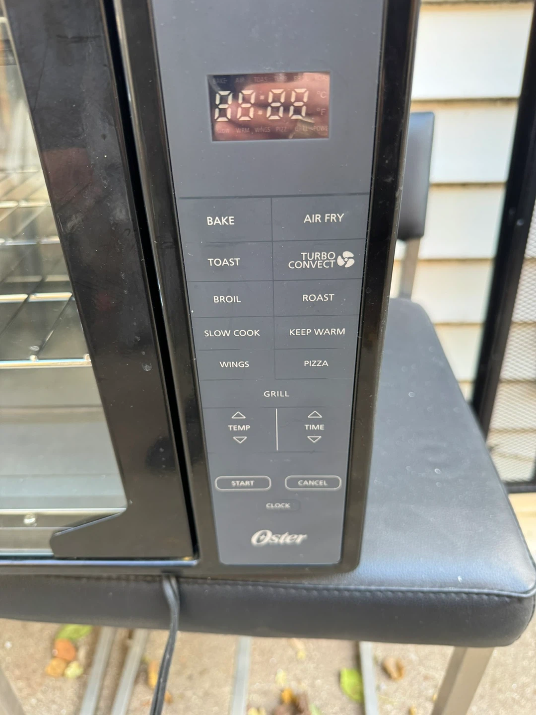 Oster Toaster Oven with Air Fry - photo 3
