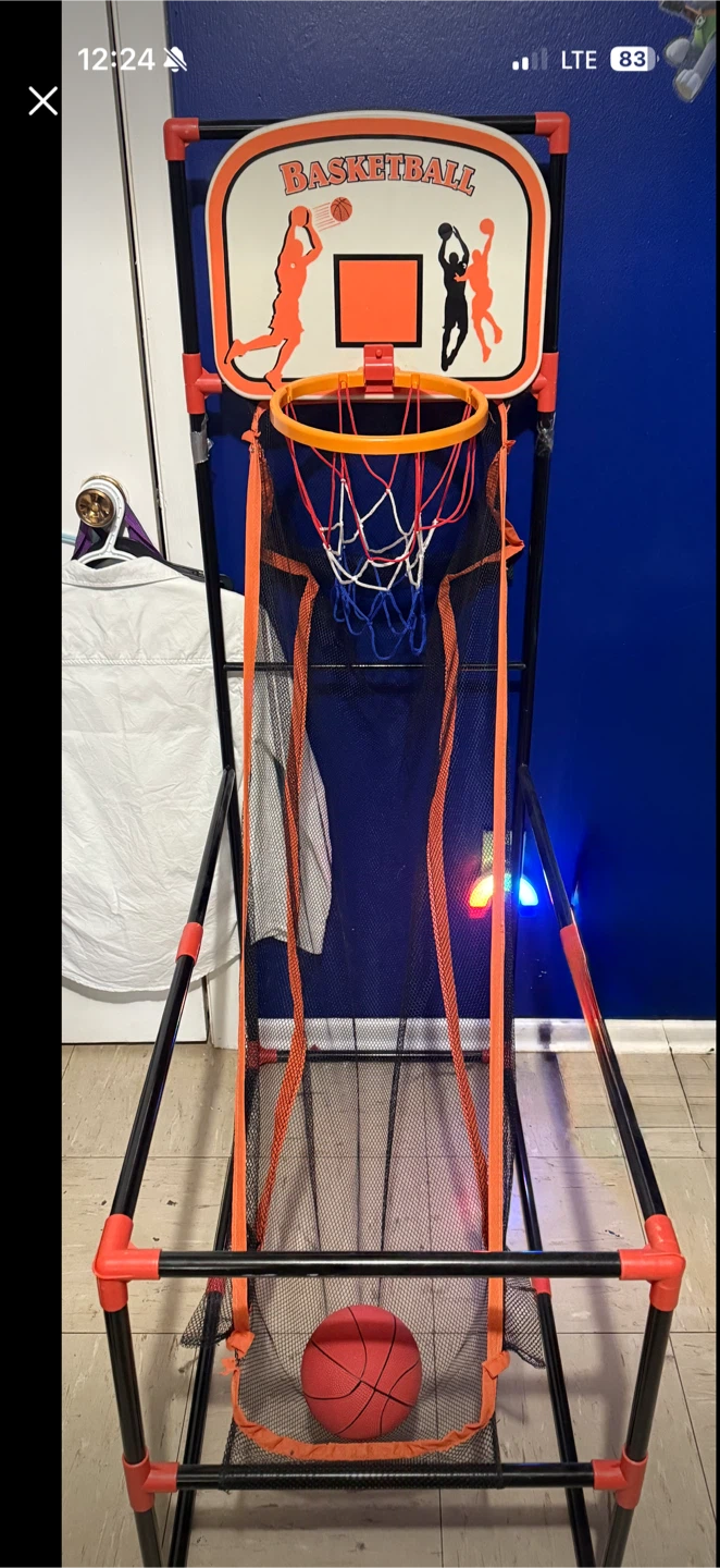 Arcade Basketball - 55" High cash only please