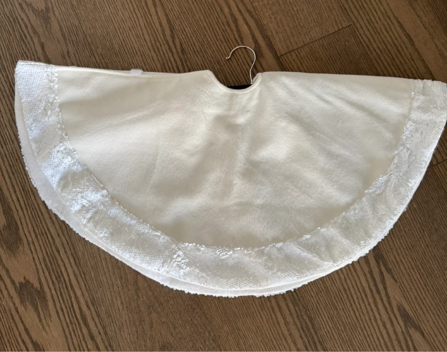 BRAND NEW Christmas Tree Skirt 90cm diameter thumbnail