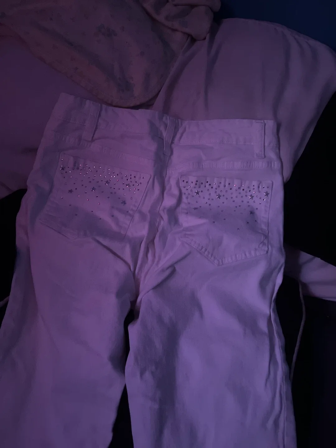 White Jeans with Star Details image indicator(3)