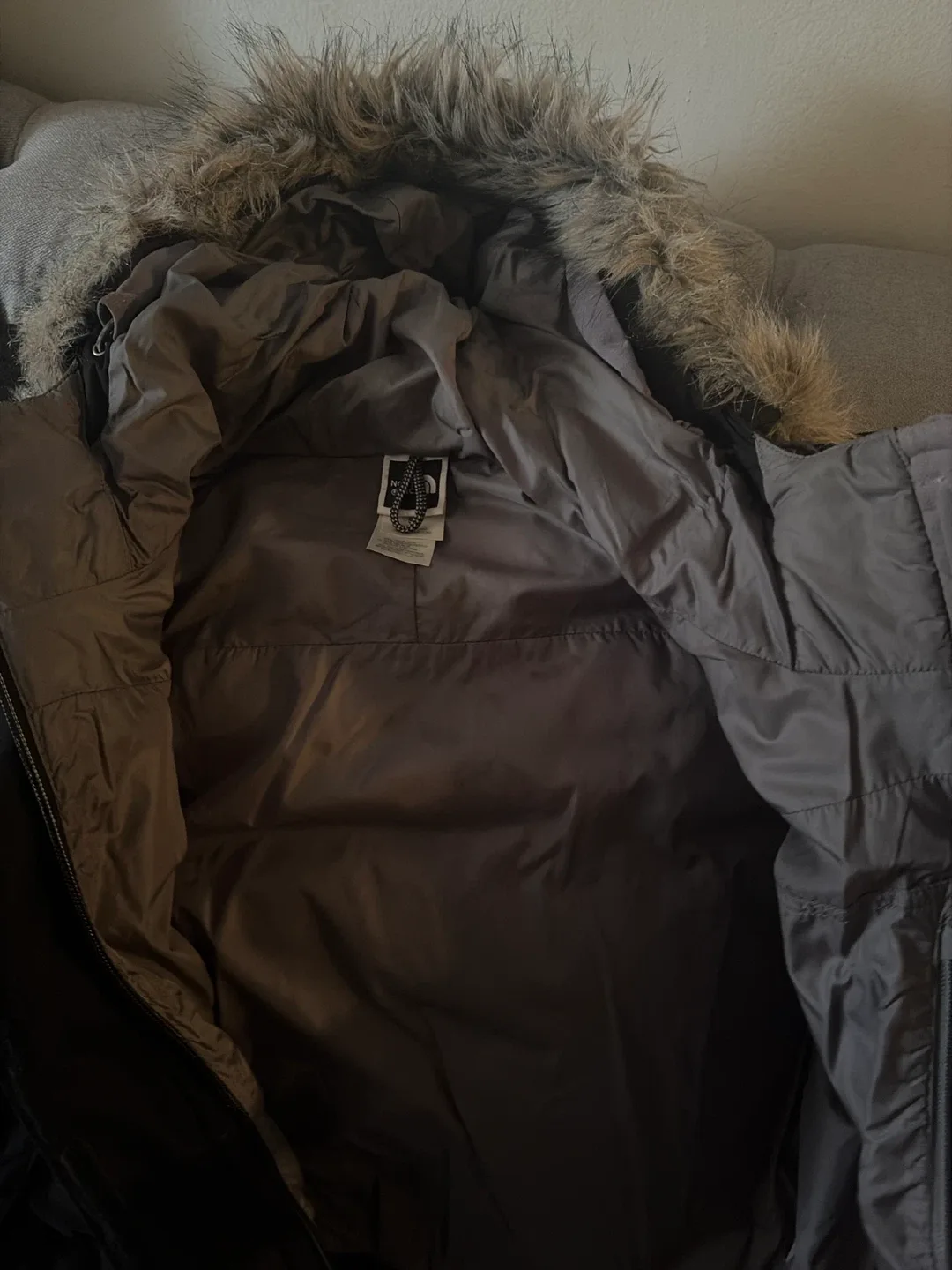 The North Face 550 Down Puffer Jacket image indicator(2)
