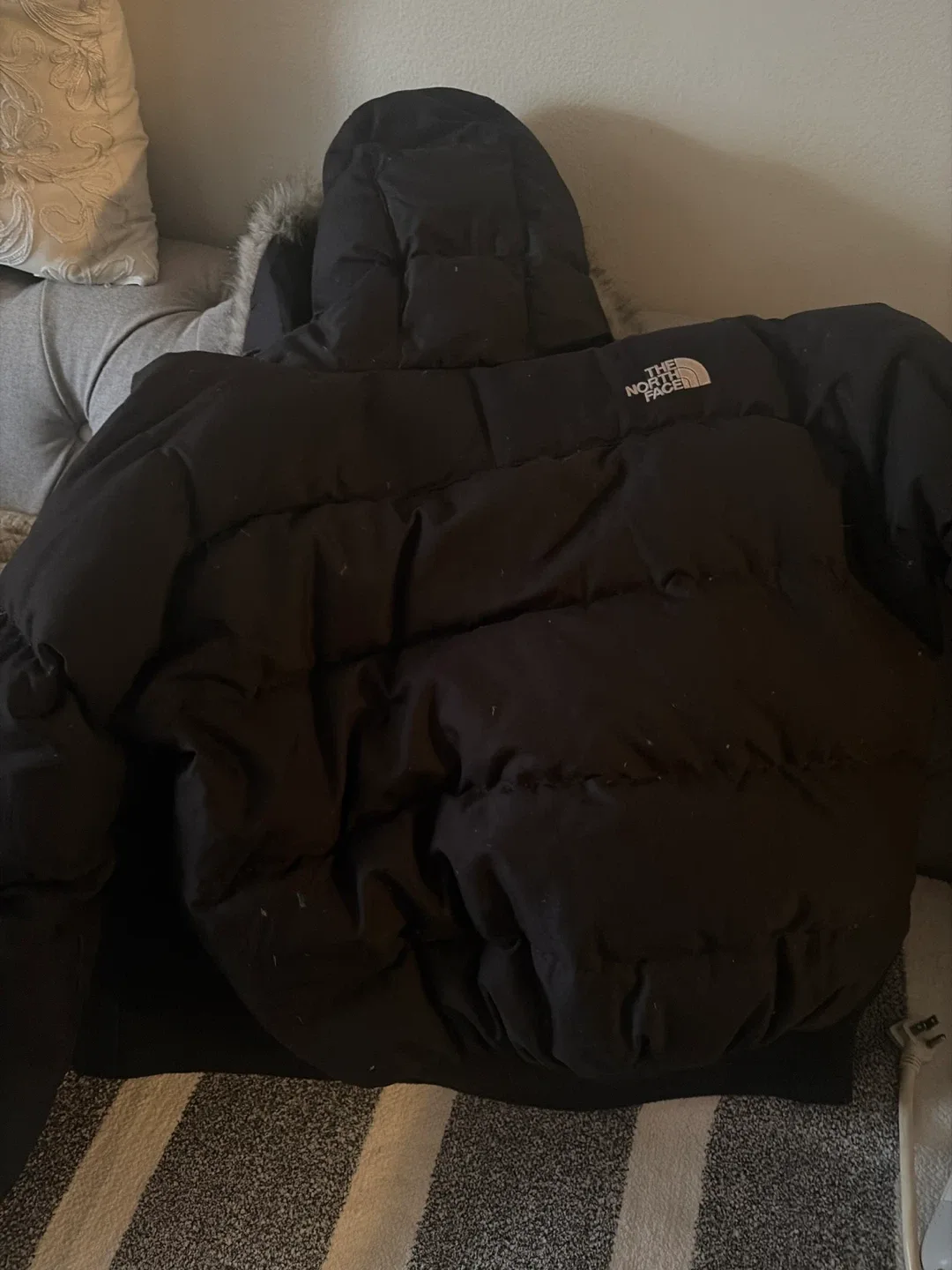 The North Face 550 Down Puffer Jacket image indicator(3)