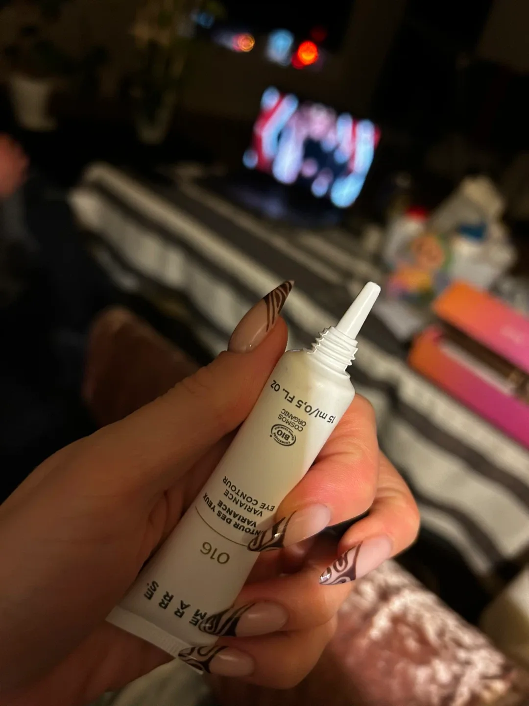 Terre de Mars 016 Eye  cream Contour - New! image indicator(4)