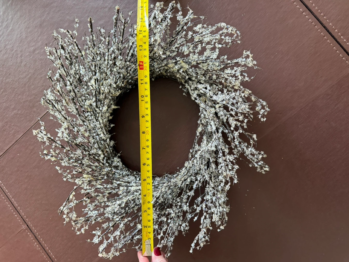 Wreath - icicle and sparkle - photo 3