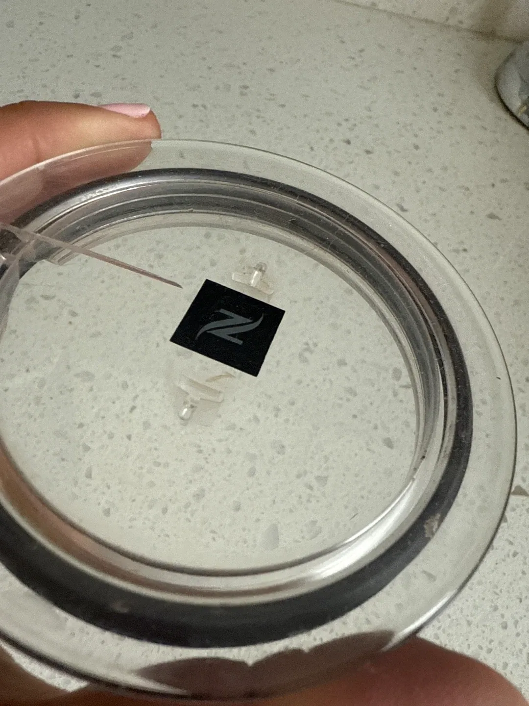 Nespresso Aeroccino 3 Milk Frother - Black image indicator(4)