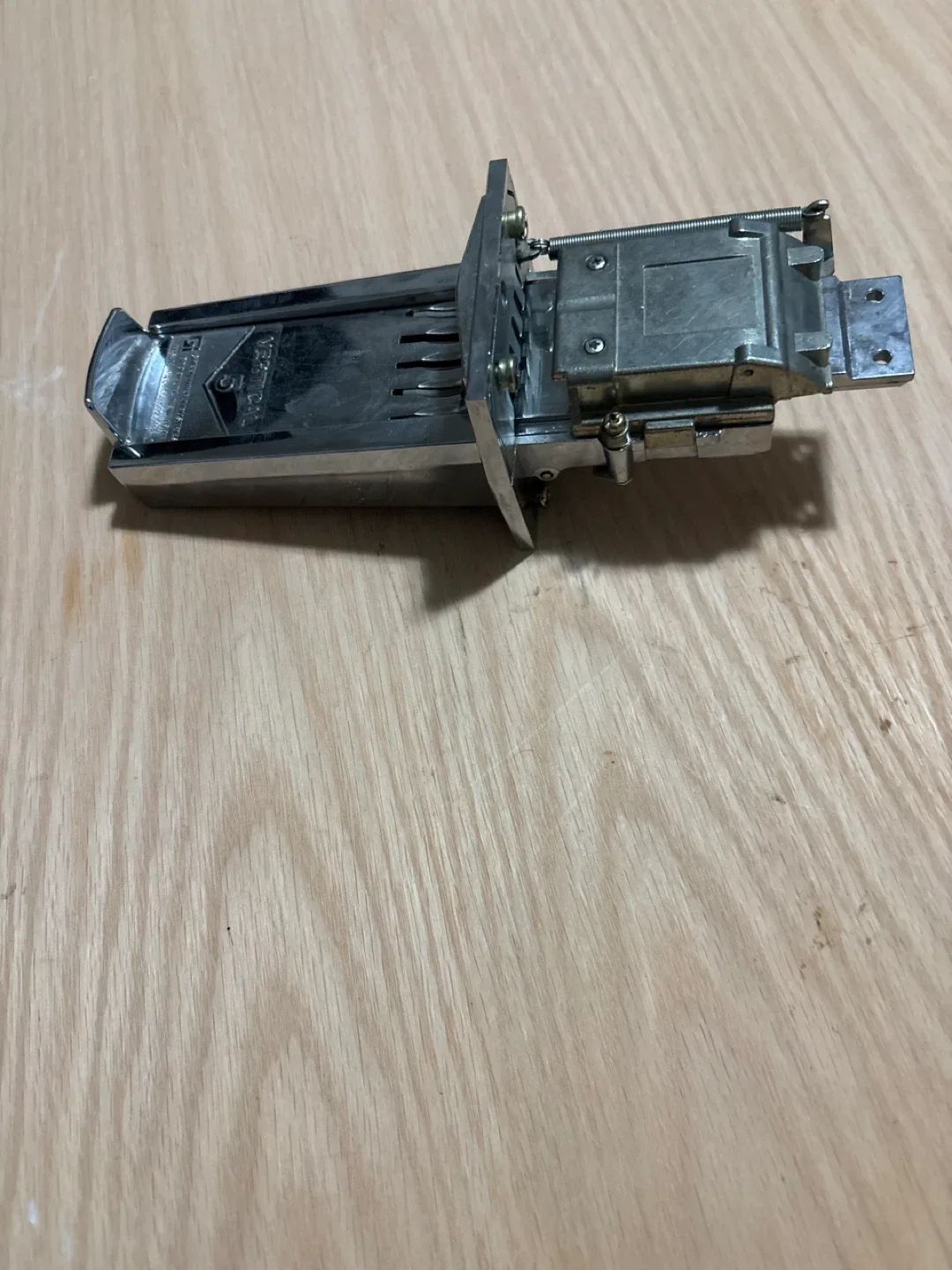 Greenwald Industries Vertical 5 Coin Mechanism image indicator(3)