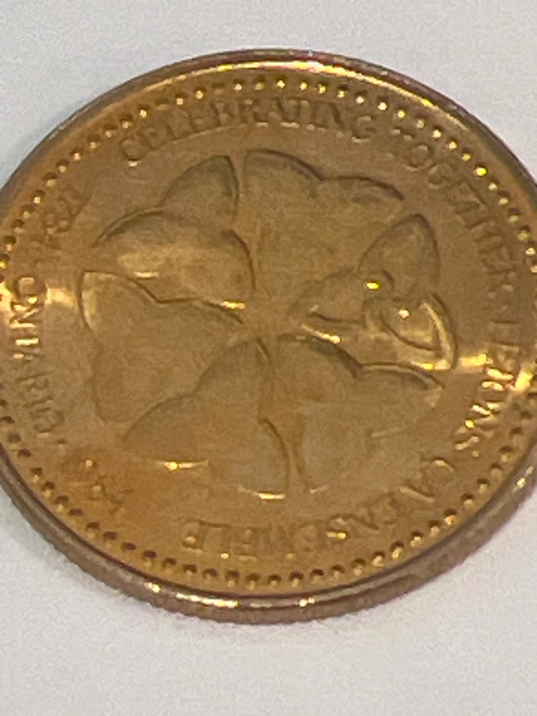 1984 The Royal Visit Ontario 'Celebrating Together' Token - photo 2