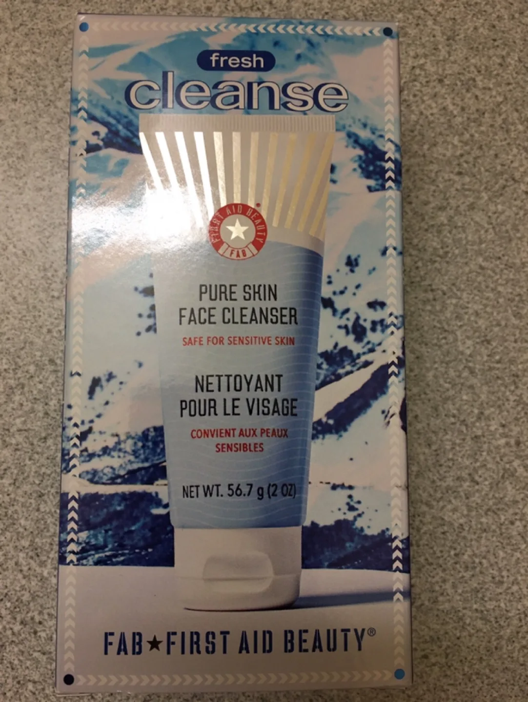 First Aid Beauty Fresh Cleanse Pure Skin Face Cleanser (New)