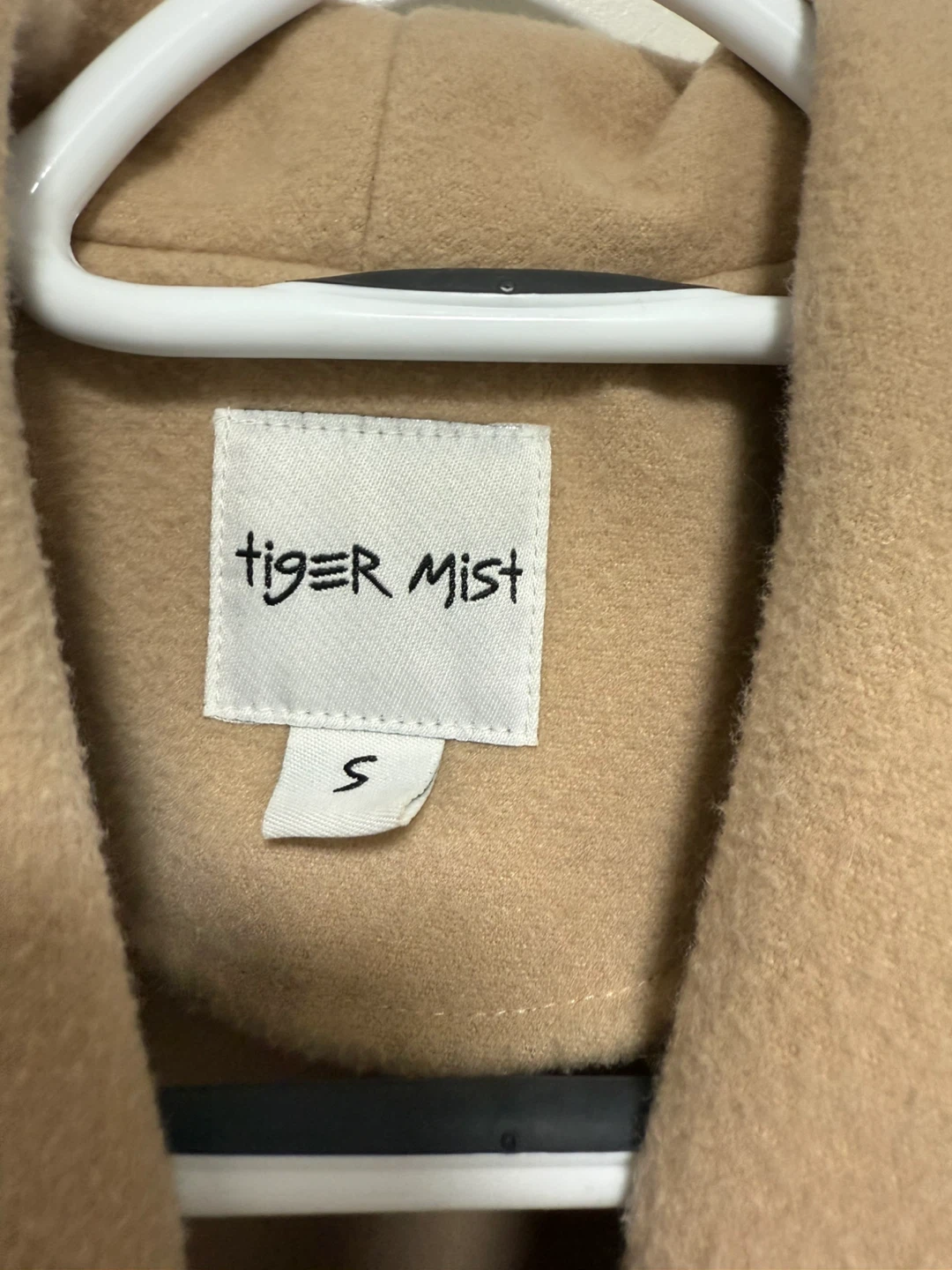 Tiger Mist Beige Coat - Size Small - photo 3