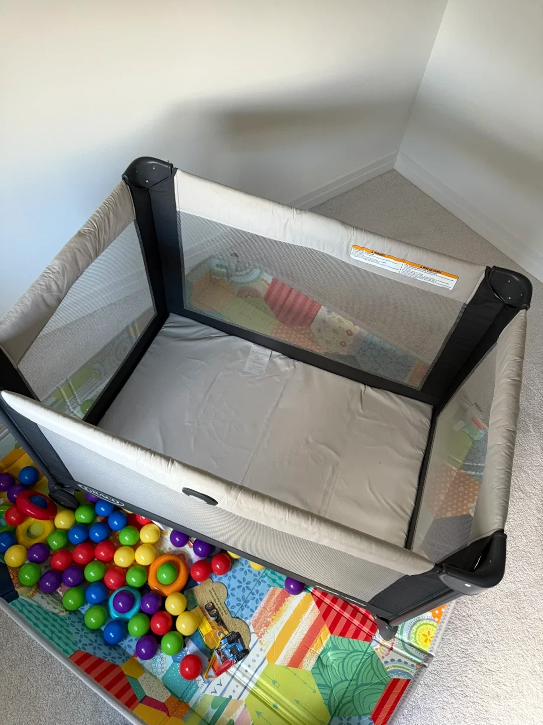 Graco Pack 'n Play Playard image indicator(6)