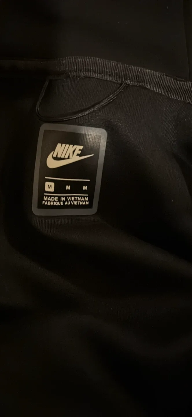 Nike Sportswear Tech Fleece Full-Zip Hoodie - Size M image indicator(4)