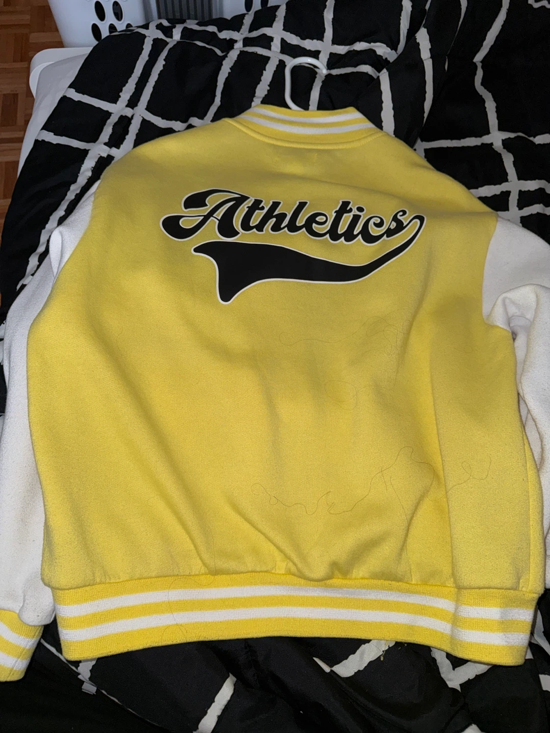 Yellow Athletics Sweater (Unisex) - photo 2