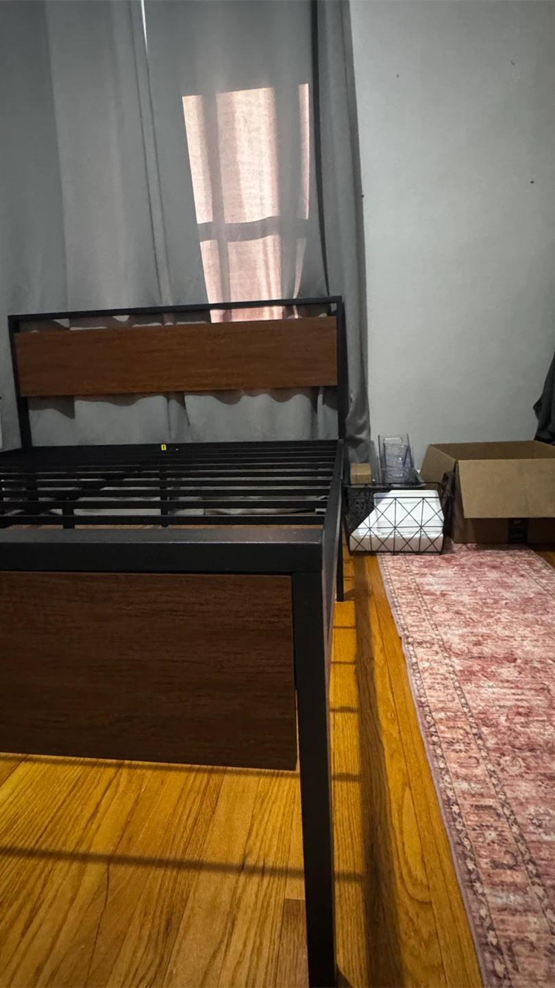 Queen Size Metal Bed Frame with Wood Headboard - photo 4