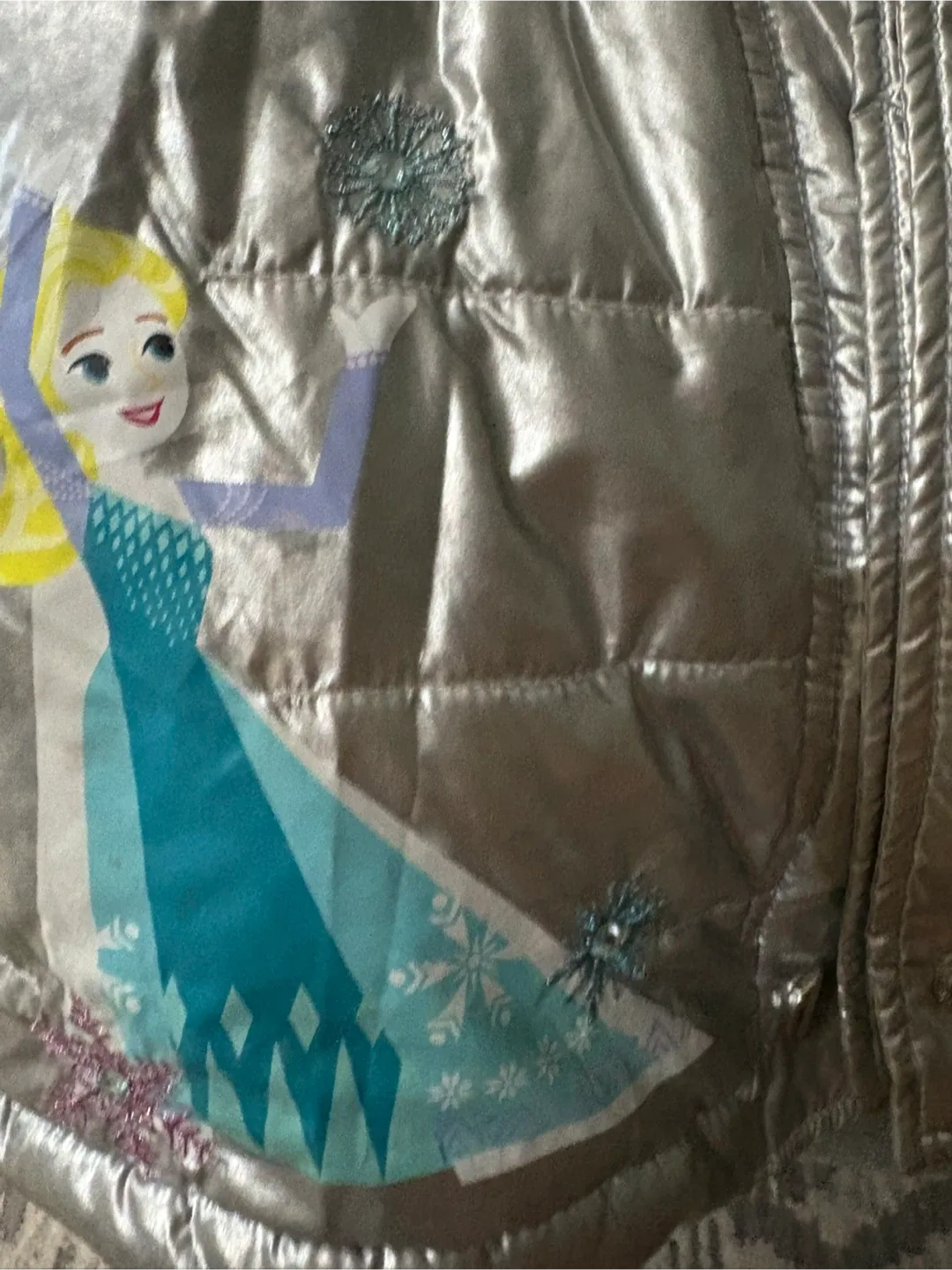 Disney Frozen Silver Puffer Jacket - Size 110 image indicator(3)
