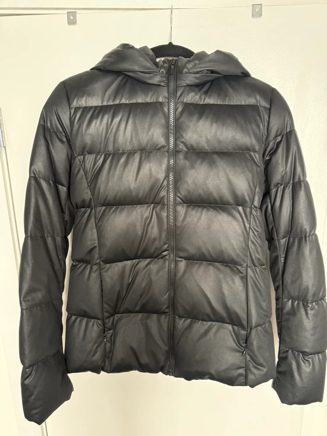 Women’s Uniqlo Black Puffer Jacket (Size Small)