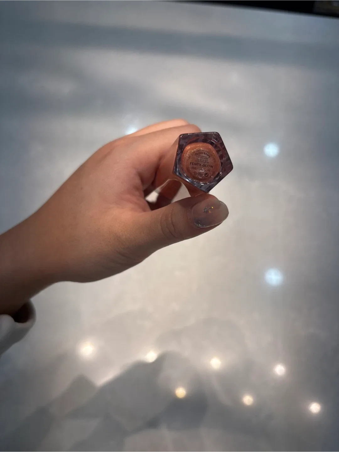 Fenty Beauty Fenty Glow Gloss Bomb image indicator(2)