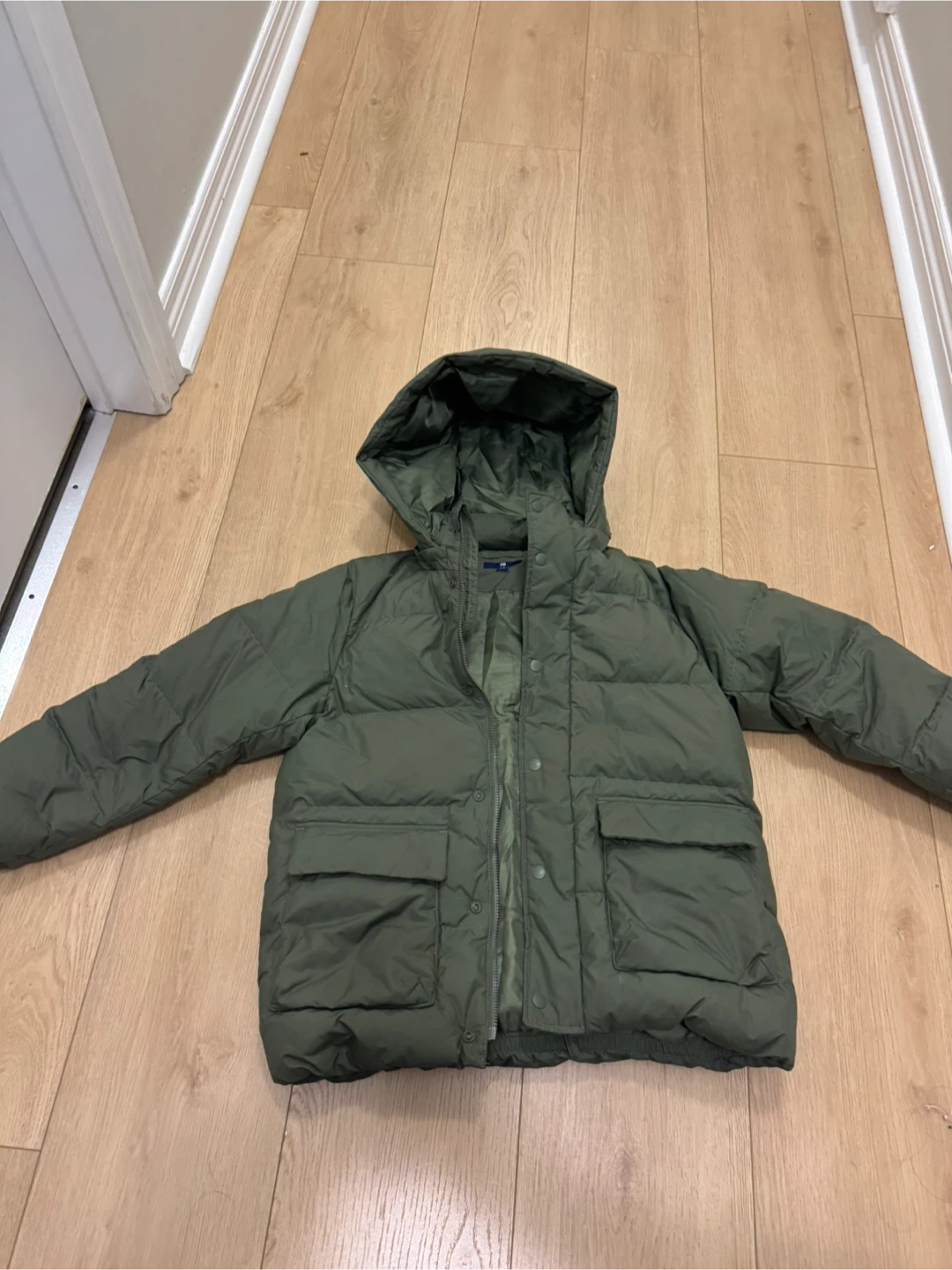 Uniqlo Winter coat puffer 7-8Y - photo 2