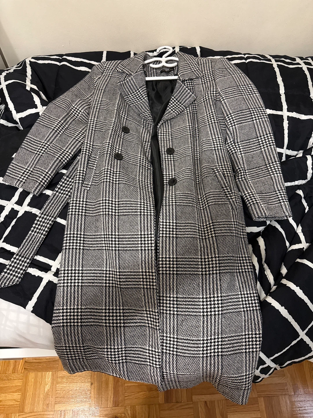 Grey Houndstooth Jacket (EU 46 / Fits Like Large)