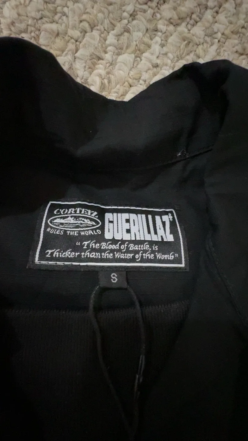 Corteiz Alcatraz Pullover Black Jacket - Size S image indicator(4)