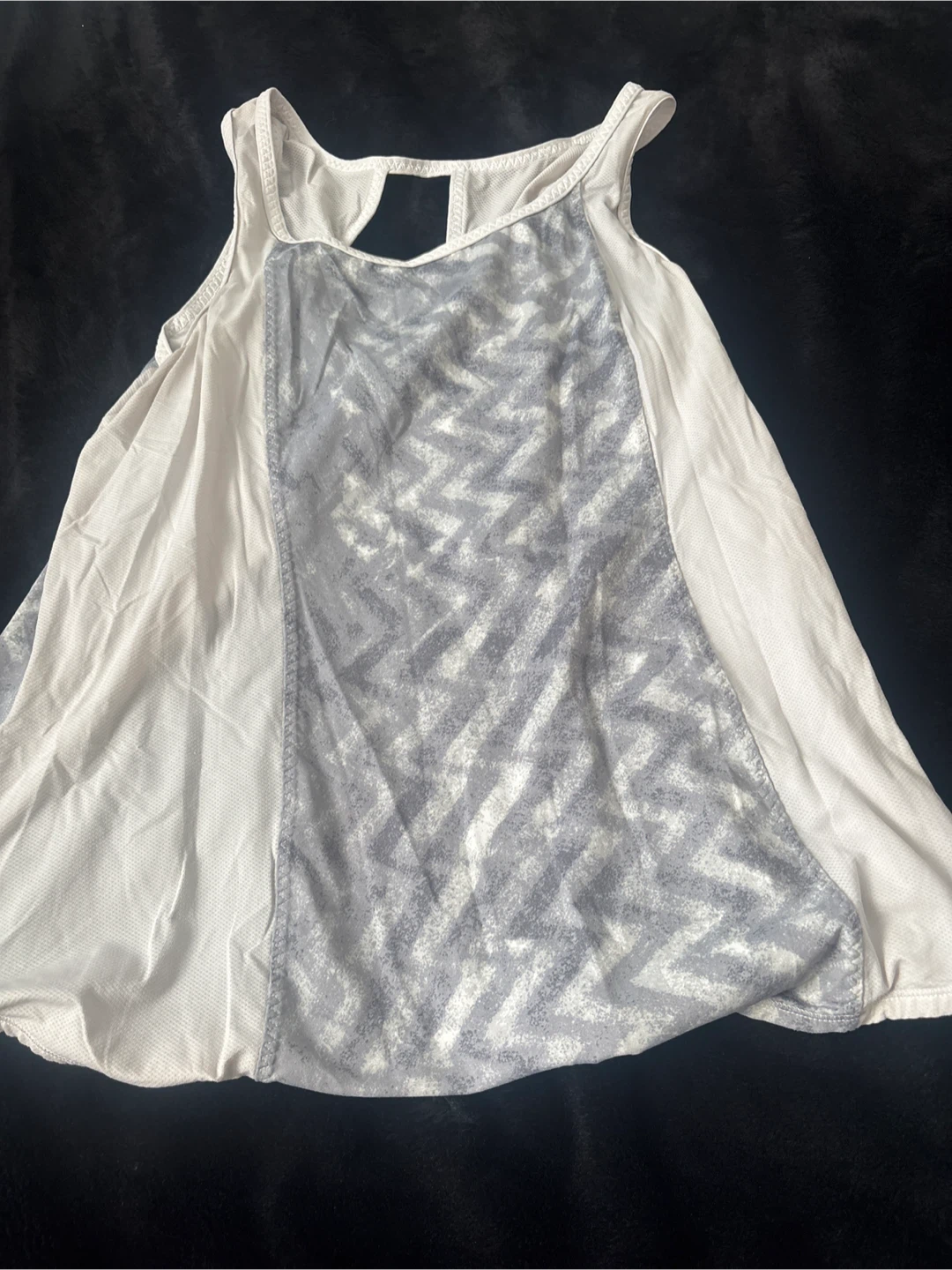 Lululemon Workout Tank Top size 6 - photo 3