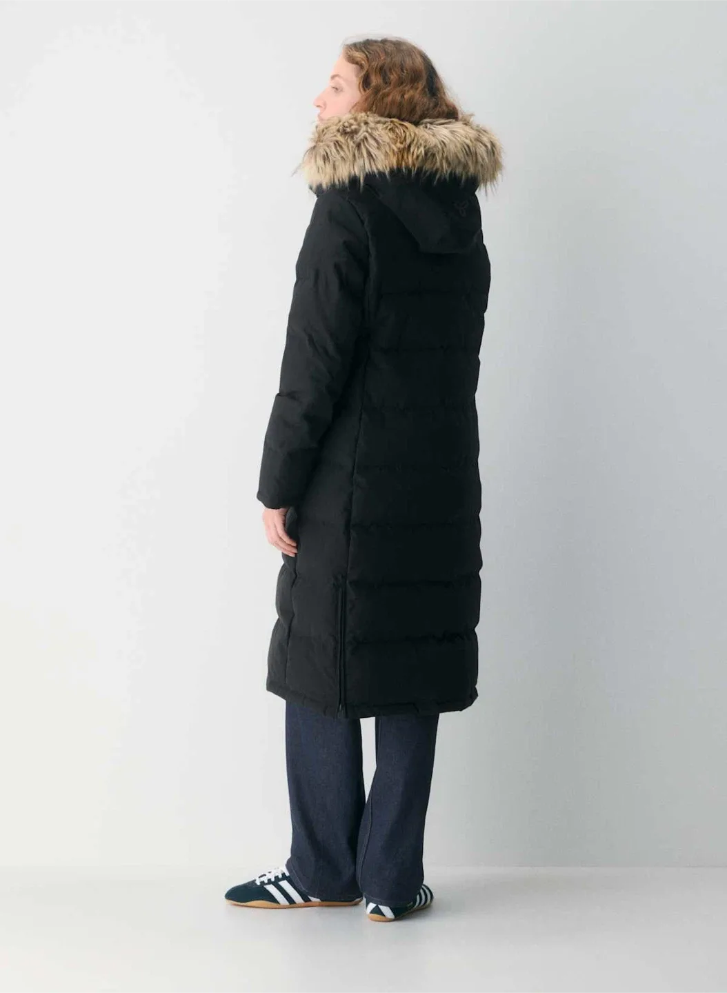 TNA Parka Black image indicator(4)